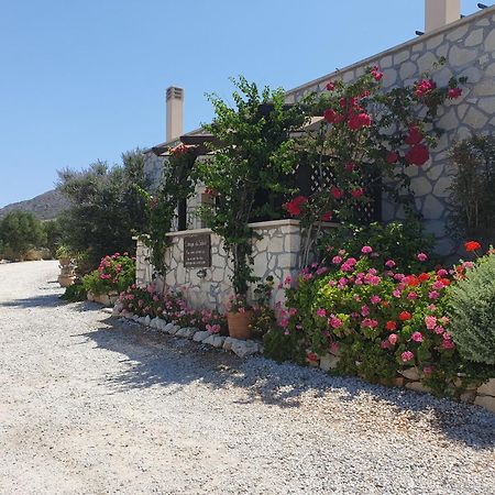 Cottage Du Soleil Makrýgialos Exterior foto